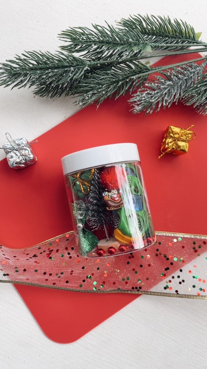 Christmas Gift Playdough to Go Jar
