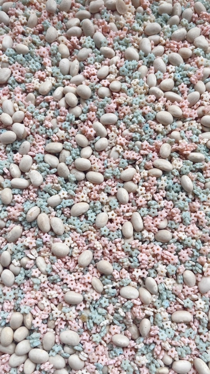 Pastel Holiday Dump and Discover Bag - Sugar Cookie Scented