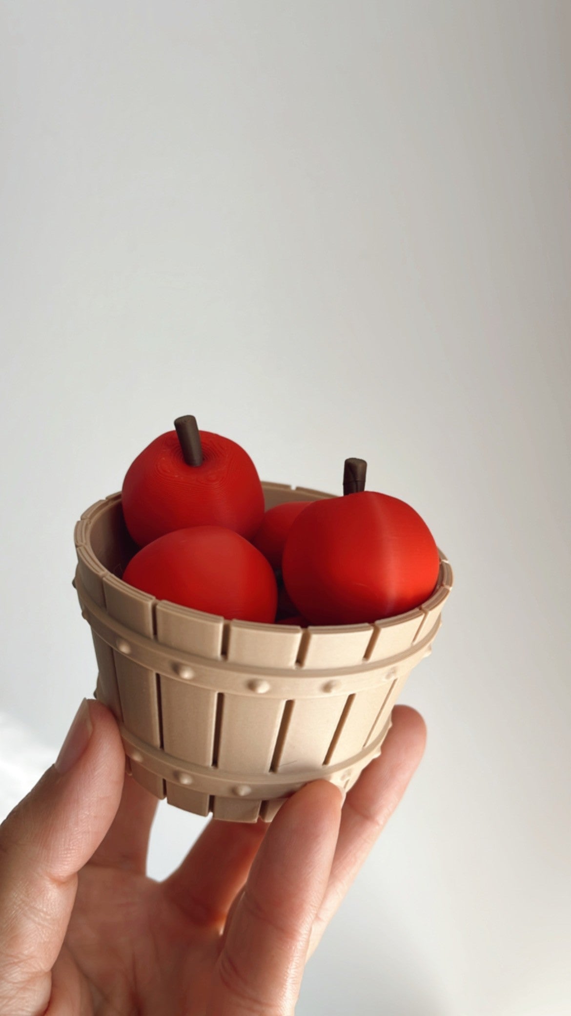 3D printed Apple Bushel and Apples