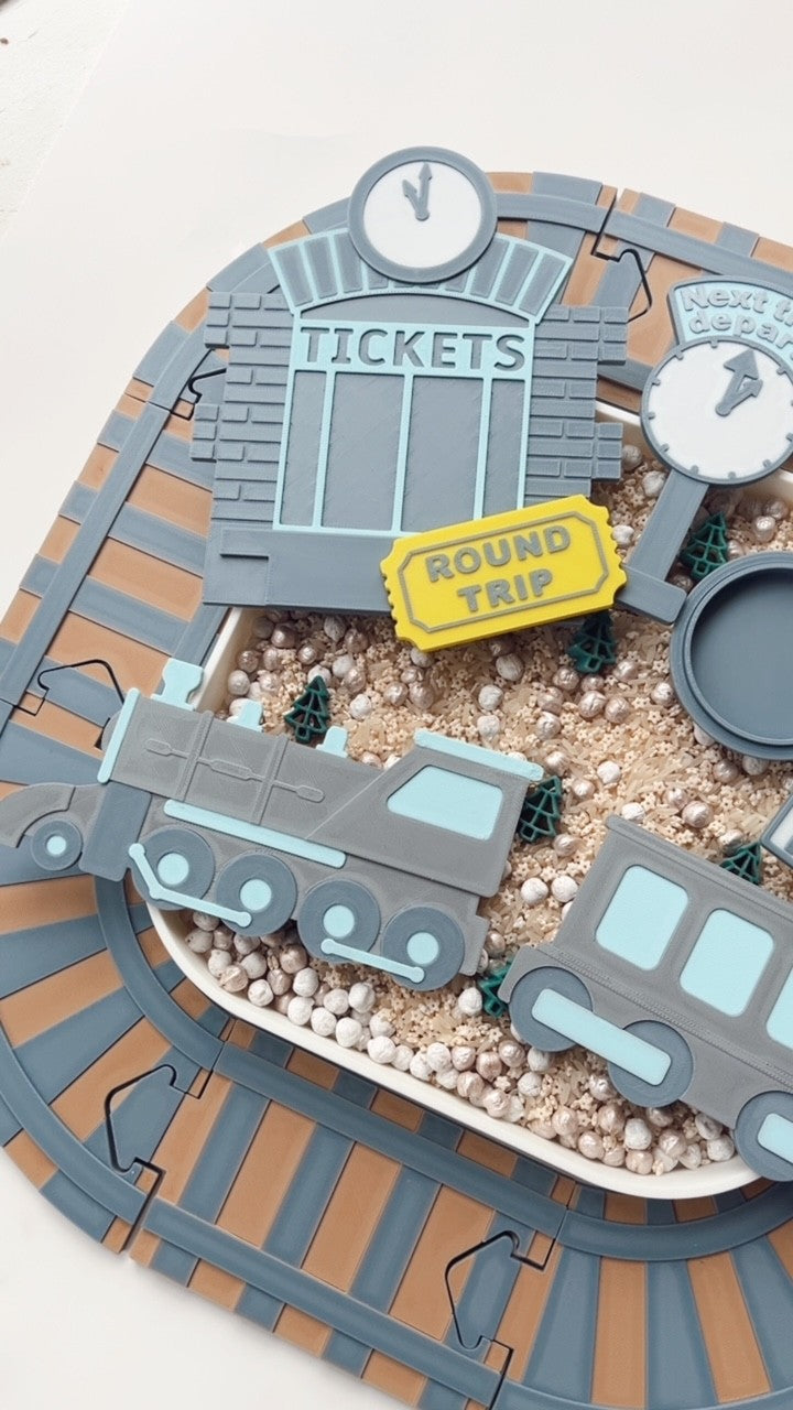 Polar Express Train Tracks and Tray Play Set