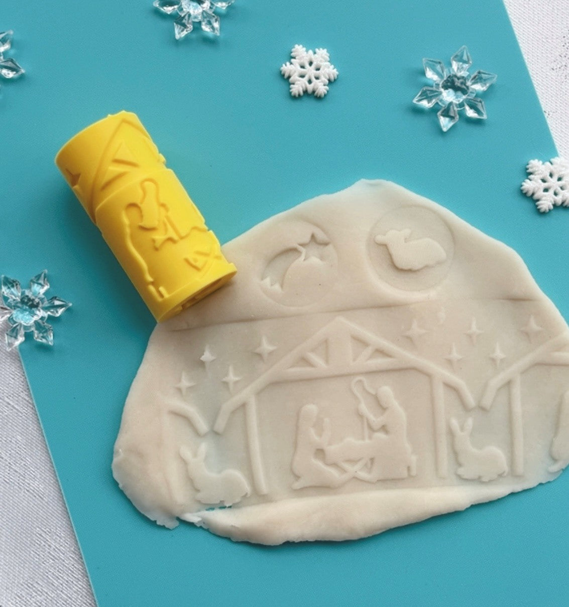 3D Printed Nativity Roller - for Playdough or Kinetic Sand